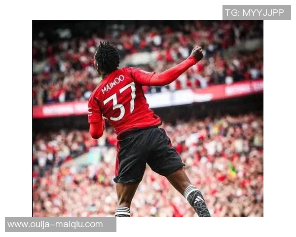 曼联官方：在为小将本内特供给心思支撑，U21赛前将吊唁其父亲